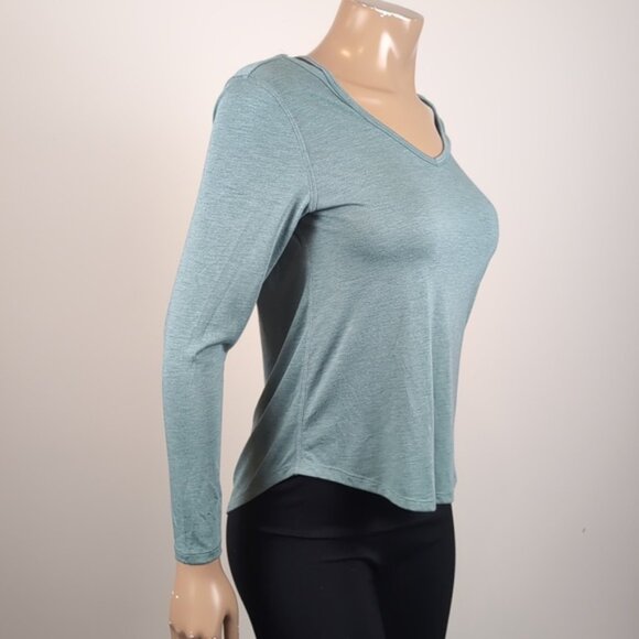3/$20 Old Navy Active Go Dry Top Long Sleeve Teal Green Strappy Back Loose Fit - Picture 6 of 9